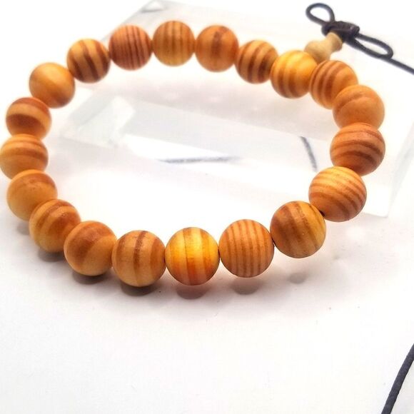 SACRED SANDALWOOD adjustable BRACELET.  - Picture 4 of 4